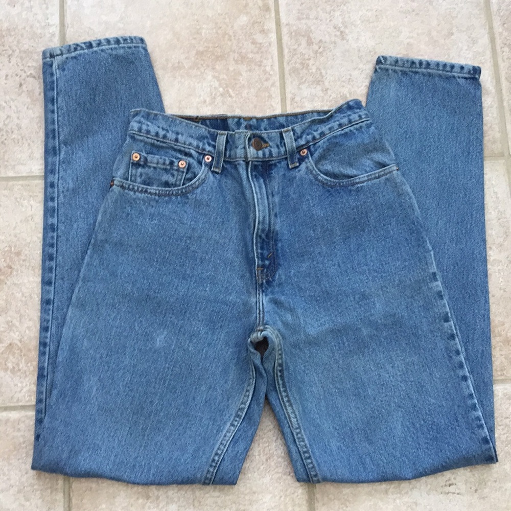 Levi's 550 Vintage Relaxed Fit Tapered Leg High Waist Mom Jeans